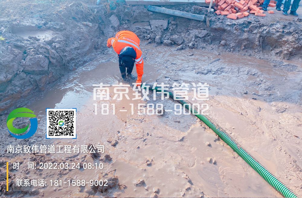 龙潭街工地泥浆清理